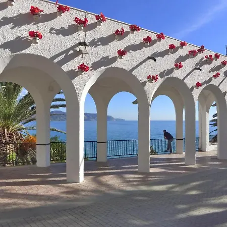 R1364 Cala De Apartment Nerja